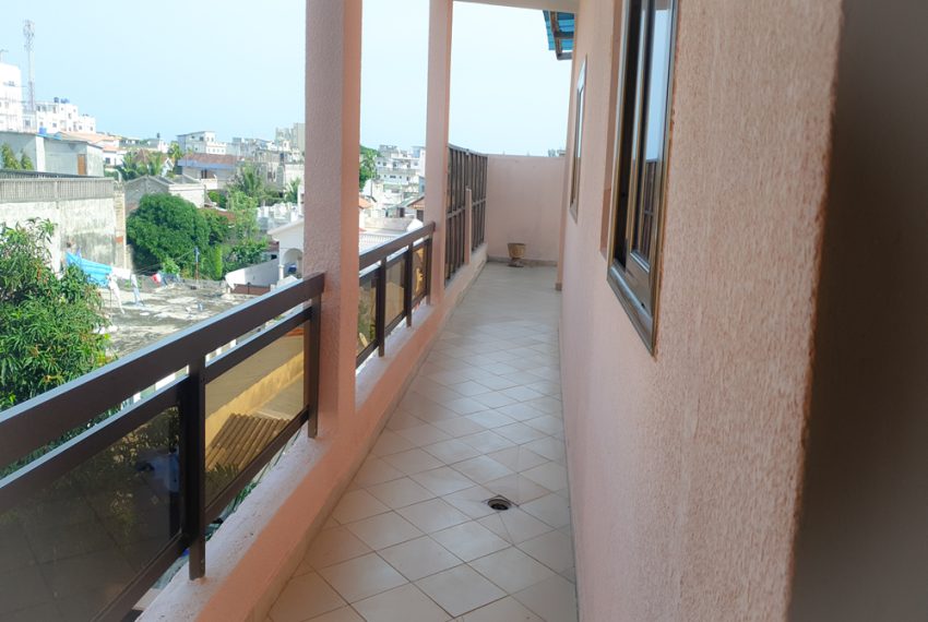 villa maison vendre cotonou fidjrossè 25