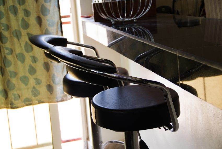 Maison R+1 avec magasin à vendre à Sèmè-Kpodji, Bénin 3