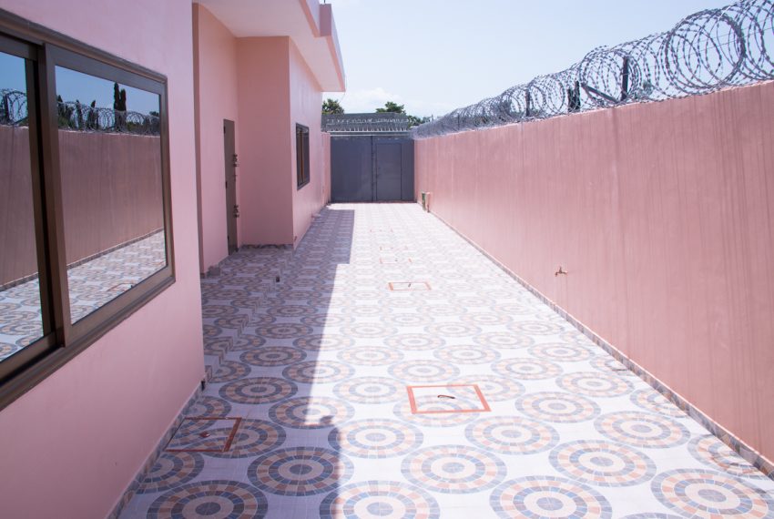 Maison à vendre à Akassato, Calavi 5