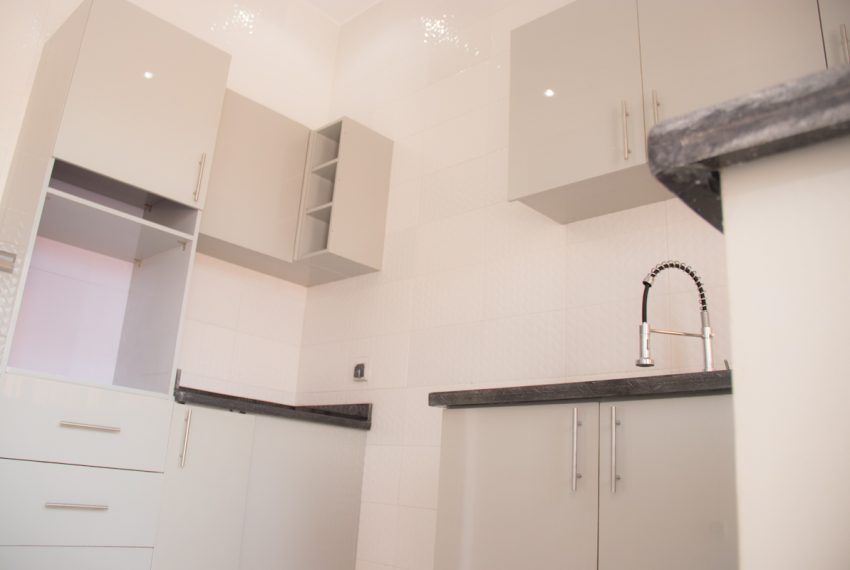 Maison à vendre à Akassato, Calavi 7