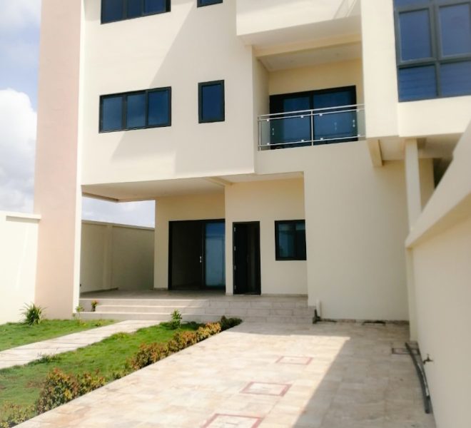 Villa maison vendre cotonou novotel, villa de luxe avec piscine 1