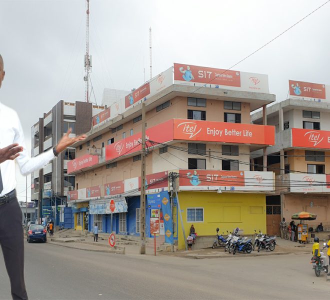 Immeuble contenant des bureaux et plateaux à vendre à Cotonou, Bénin