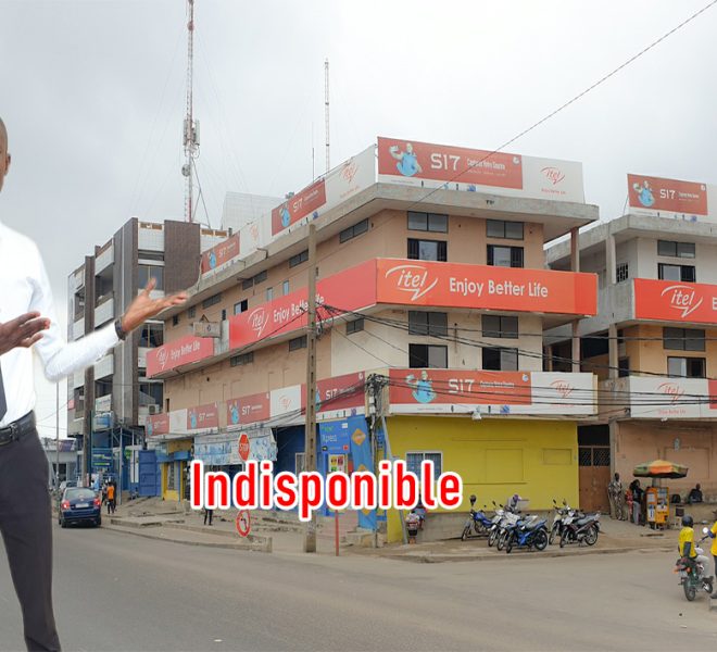 immeuble à vendre a agontikon