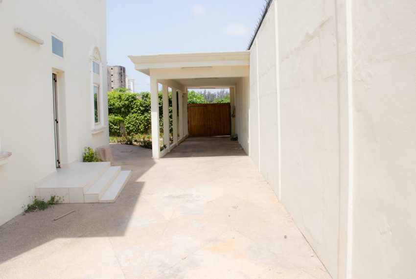 Villa de prestige la plus chère à vendre actuellement à cotonou, Bénin 4