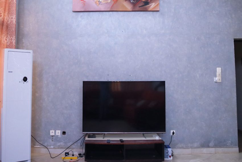 Villa meublée à vendre à Calavi Bidossessi Bénin 9