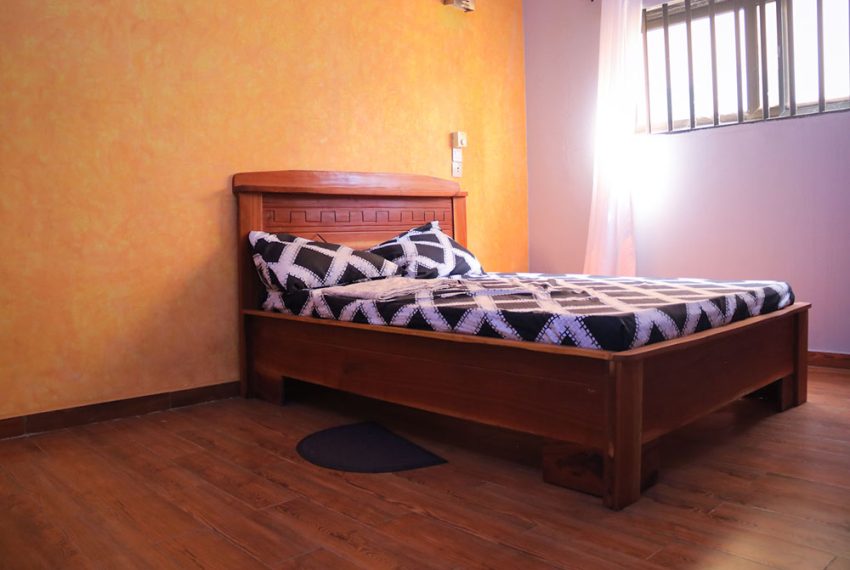 Villa meublée à vendre à Calavi Bidossessi Bénin 20