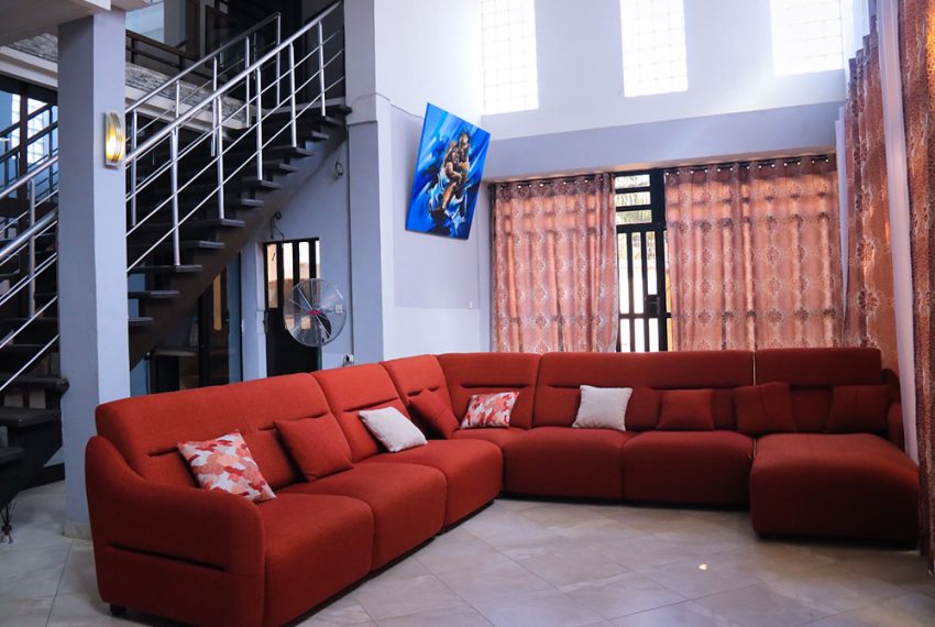 Villa meublée à vendre à Calavi Bidossessi Bénin