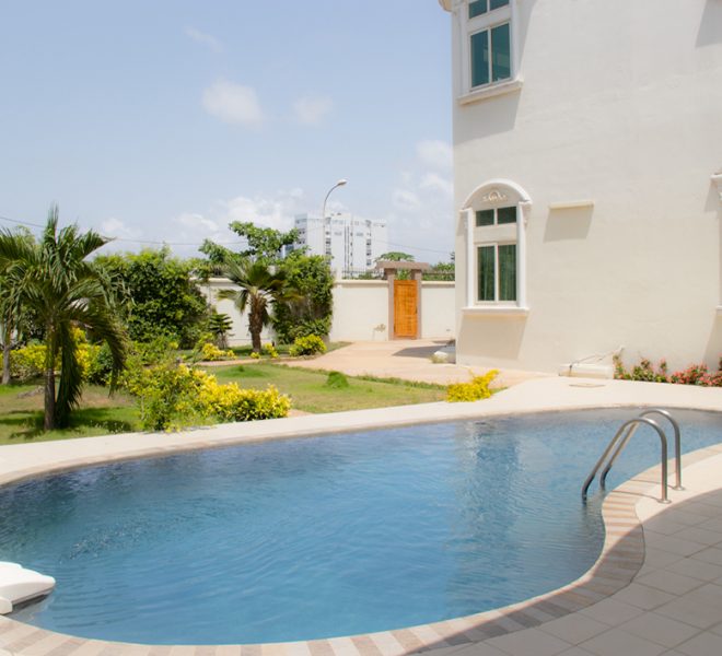 Villa de prestige la plus chère à vendre actuellement à cotonou, Bénin 1