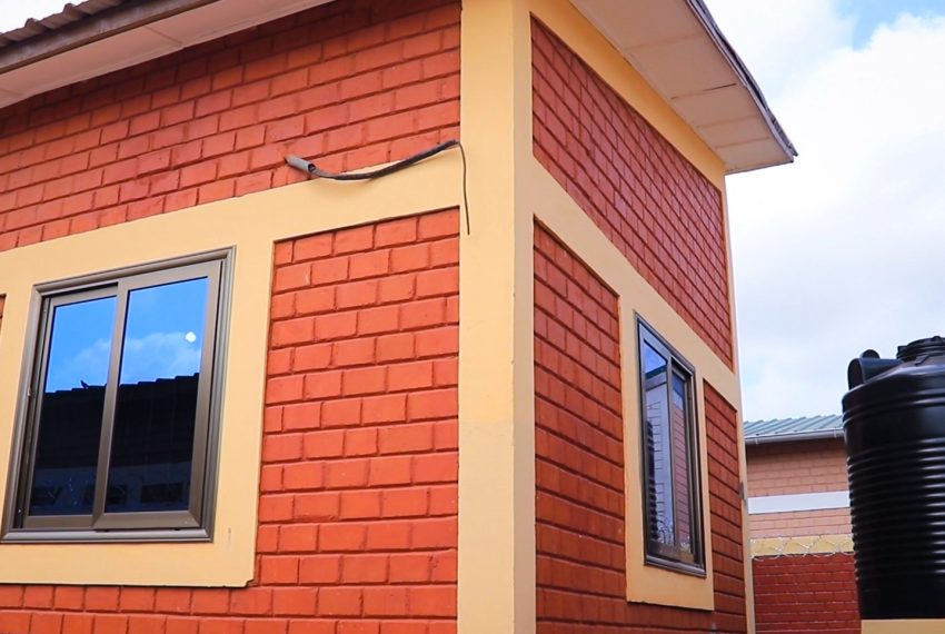 Villa, maison meublée à vendre à Calavi Ouèdo 5