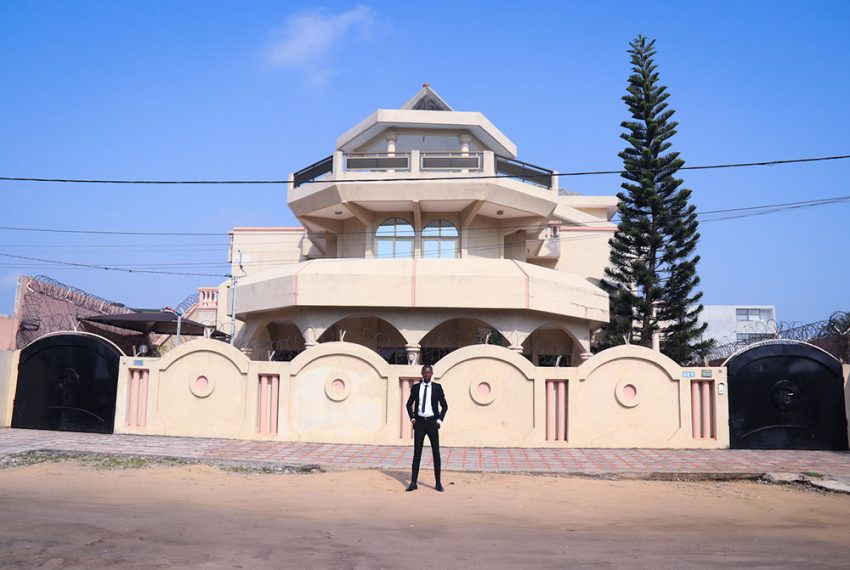 Villa à vendre à Sikècodji à Cotonou au Bénin 3