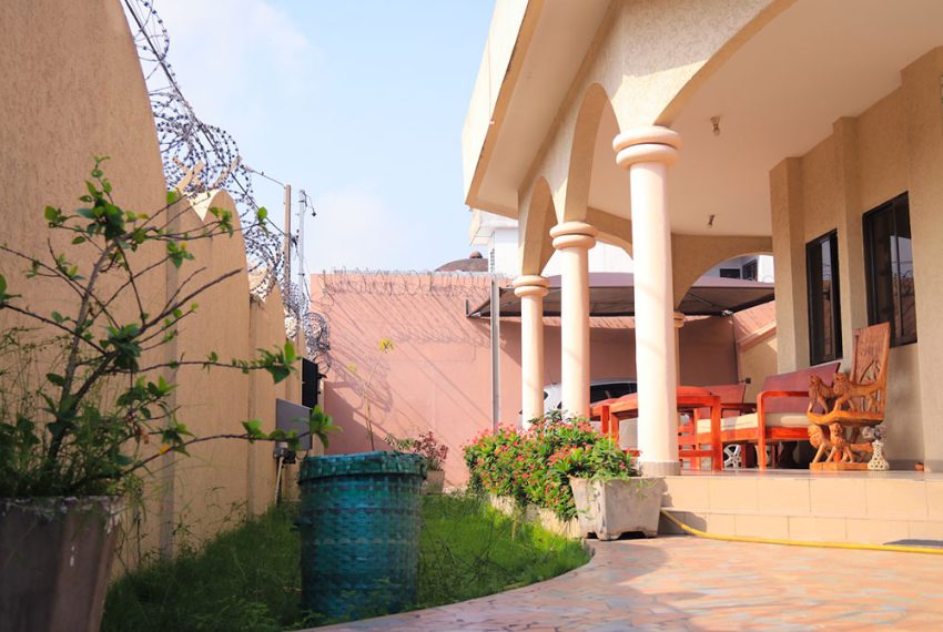 Villa à vendre à Sikècodji à Cotonou au Bénin 4