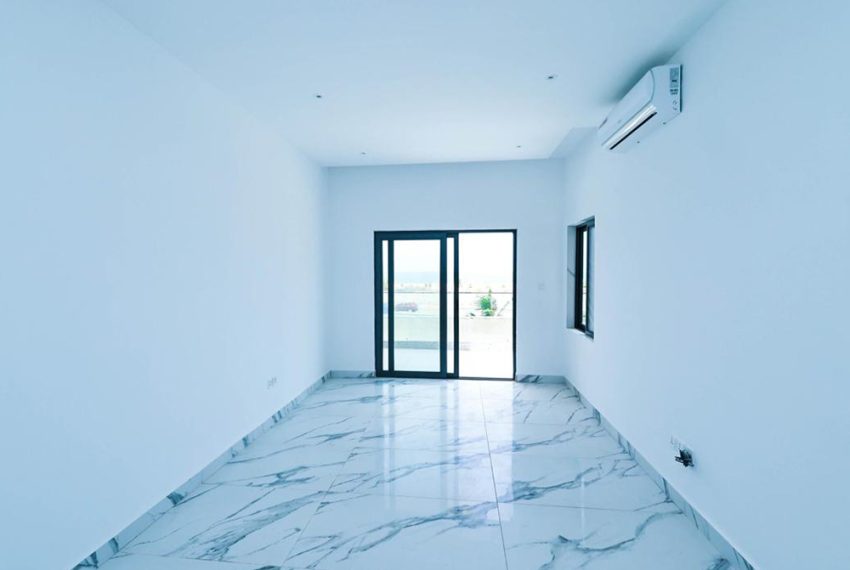 Villa de luxe à louer à Cotonou Fidjrossè Plage 14