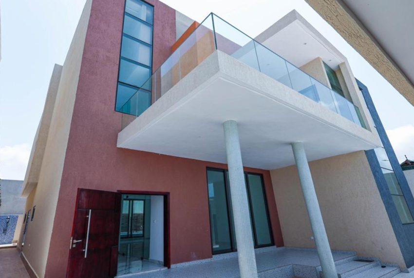 Villa de luxe à louer à Cotonou Fidjrossè Plage 2