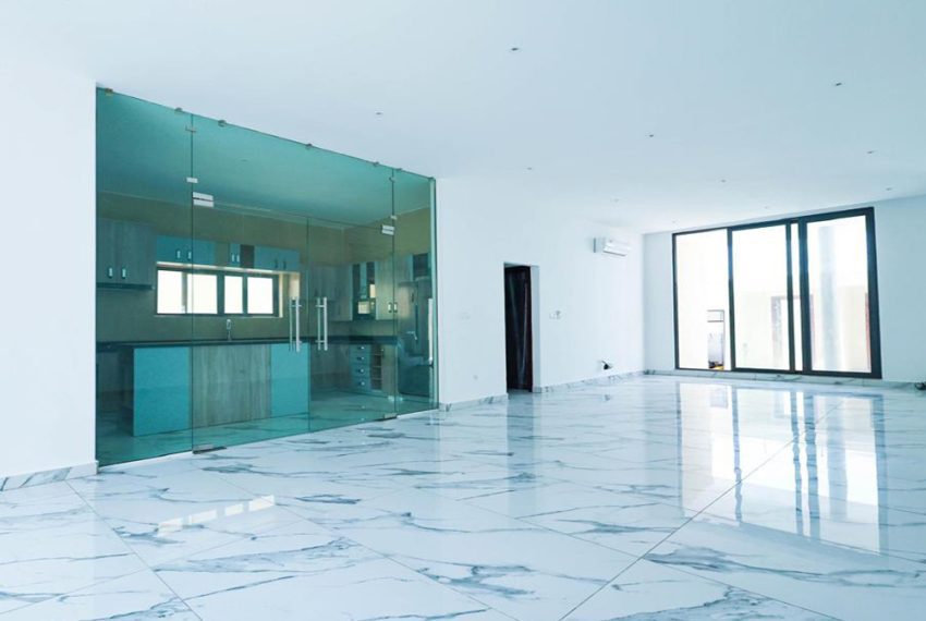 Villa de luxe à louer à Cotonou Fidjrossè Plage 7