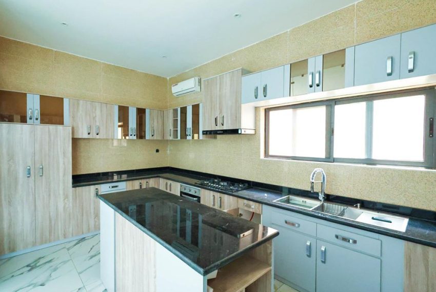 Villa de luxe à louer à Cotonou Fidjrossè Plage 8