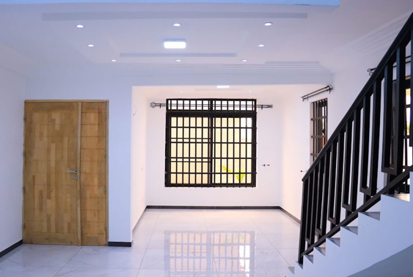 Villa à vendre proche de la mer à togbin daho à cotonou, Bénin 1