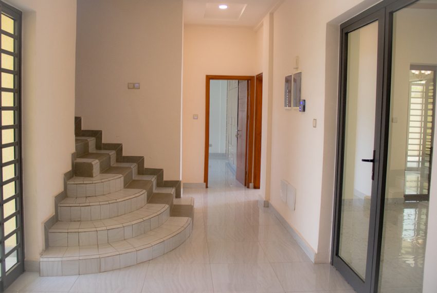 villa à louer à cen sad agblangandan 11