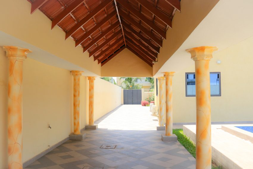 villa à louer à cen sad agblangandan 4