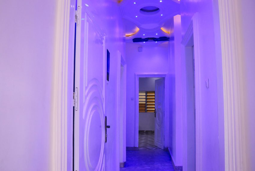 Villa luxueuse à vendre à Ekpè Sèmè Podji 13