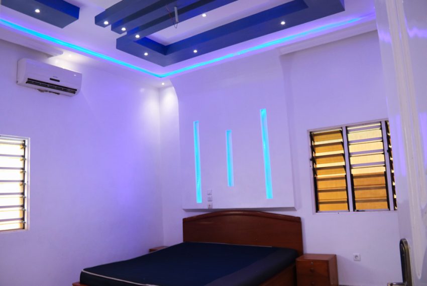 Villa luxueuse à vendre à Ekpè Sèmè Podji 17