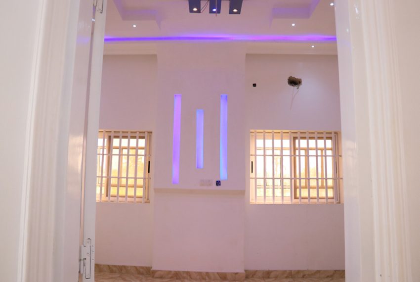 Villa luxueuse à vendre à Ekpè Sèmè Podji 24