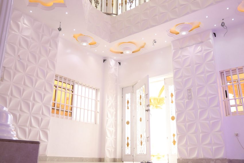 Villa luxueuse à vendre à Ekpè Sèmè Podji 8