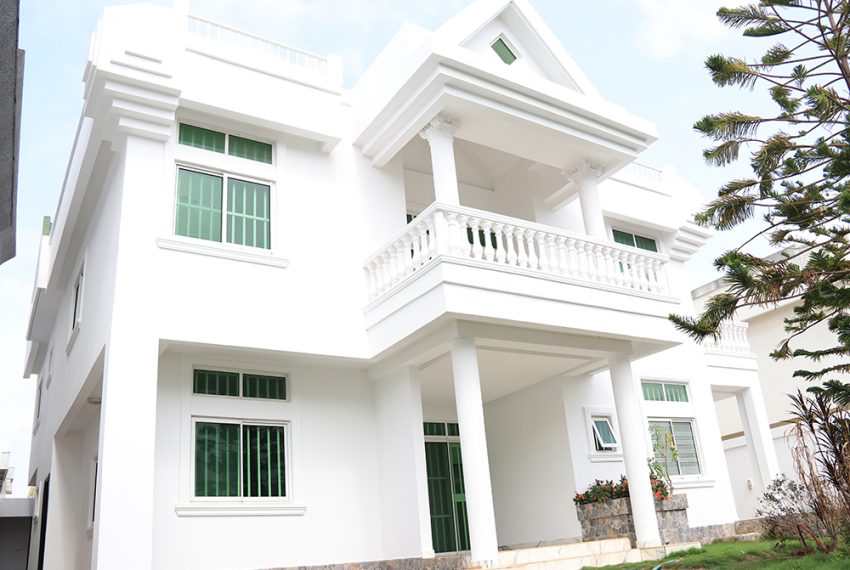 villa à louer à l'Aeroport plage Cotonou 12