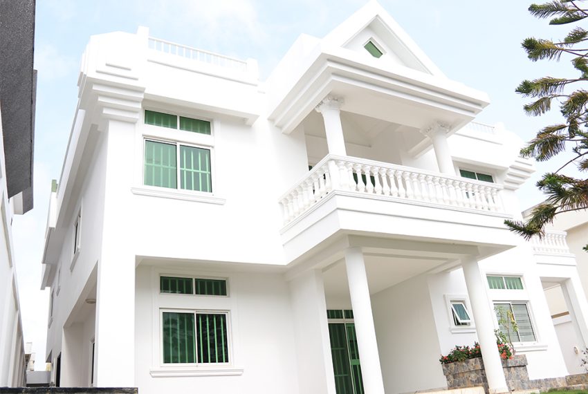 villa à louer à l'Aeroport plage Cotonou 13