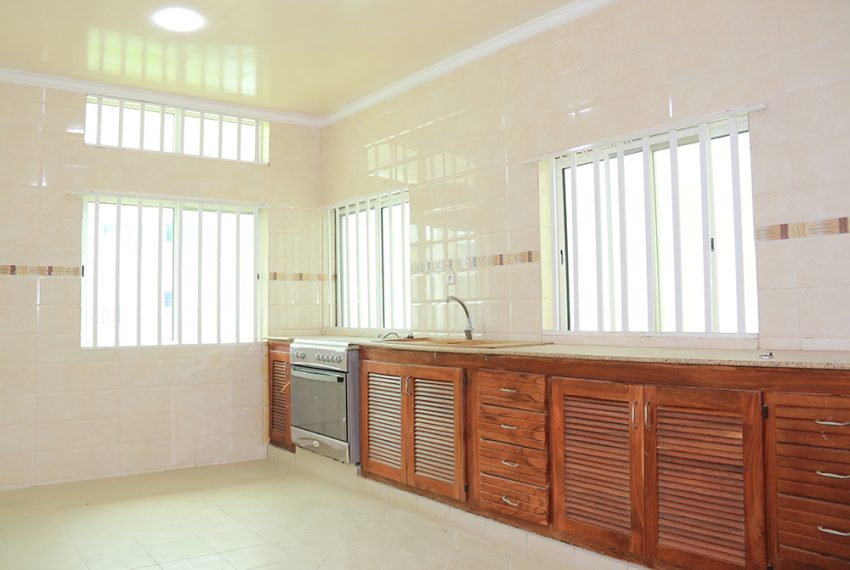 villa à louer à l'Aeroport plage Cotonou 24