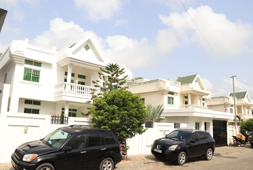 villa à louer à l'Aeroport plage Cotonou 3