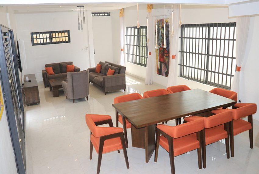 Villa meublé à louer à Sèyivè Ekpè Semè Podji Péage 13