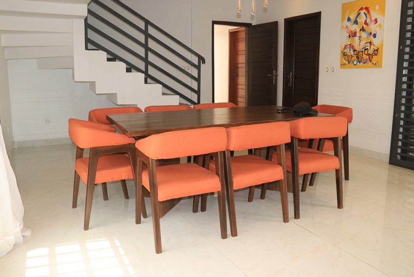 Villa meublé à louer à Sèyivè Ekpè Semè Podji Péage 15